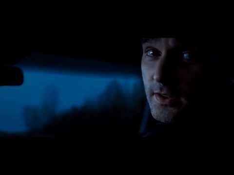 Deadfall (Clip 'Car Accident')