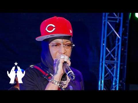 ROCHY RD - Hay Fiesta 🥳 🎉| EN VIVO 🔴