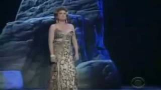 MEGAN MULLALLY -  Performance on Tony Awards (2008)