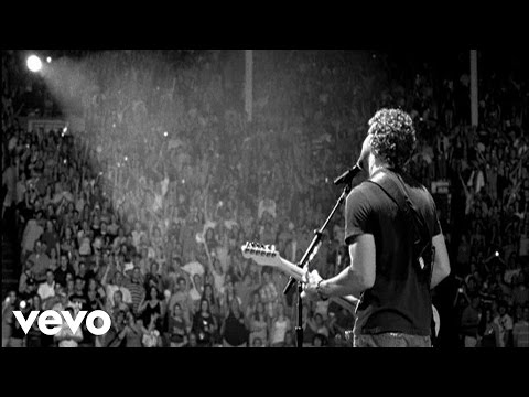 Billy Currington - That's How Country Boys Roll (Official Music Video)