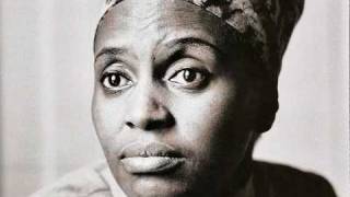 Miriam Makeba - The Retreat Song (Jikele Maweni)