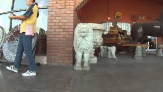 preview picture of video 'Waiting outside the Vazquez Store, Sonoyta, Mexico, 12 September 2014, GOPR0091'