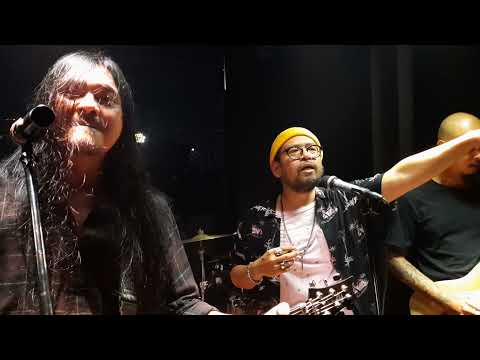 HEART BREAKERS X STEVI ITEM - AKU MILIKMU (LIVE AT ODIN) NO EDIT