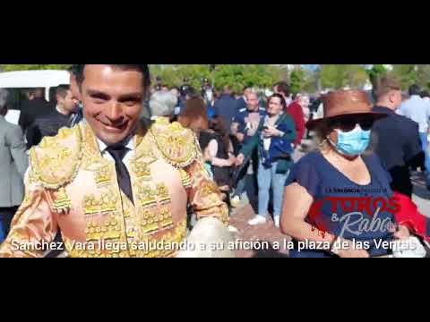 El Matador Sánchez Vara acompañado de su Cuadrilla llega  al desafío Ganadero,a la Plaza de Ventas