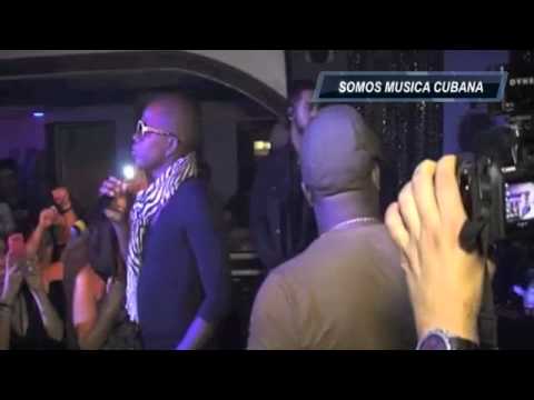 KOLA LOKA EN TAMPA, FARANDULEAN2 PRESENTACION Y PRIMERA CANCION