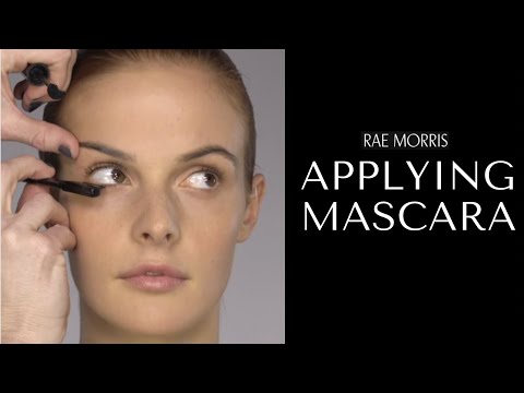 Rae Morris Tutorial 8.1 - Applying Mascara