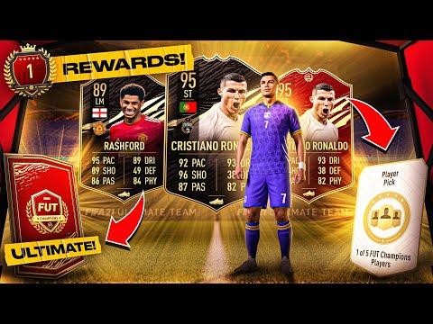 What do you get from 1st in the World FUT Champions Rewards?