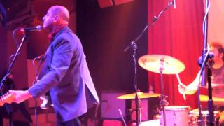 PAUL COLLINS' BEAT - She doesn't want to hang around with you - Madrid, 17/12/2010