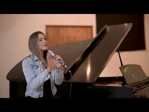 Dios Ha Sido Bueno - Milca Aguilera