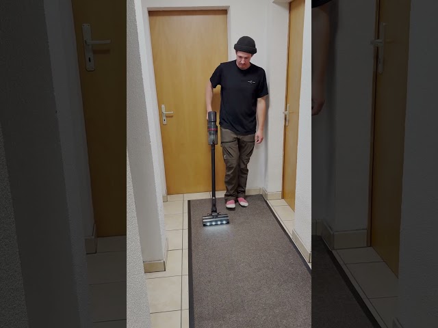 Video Teaser für ecofort ecoQ CleanVac Pro Animal Review Test Entfernung von Hundehaaren für dich von Luzian