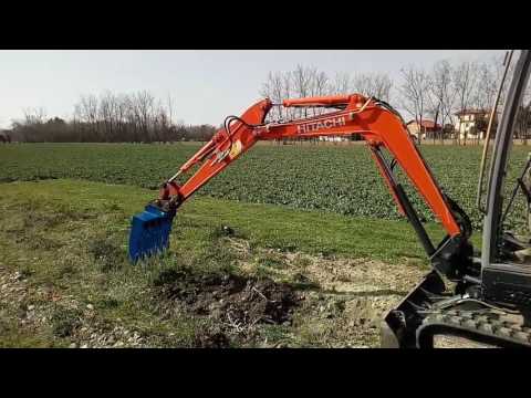 Benna Ripper Rastrello BC @GhediniAttachments  su #escavatore  #hitachizaxis 16