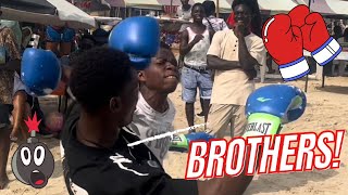 Ghana Street Boxing! 🇬🇭Two EWE brothers go at it! 🥊