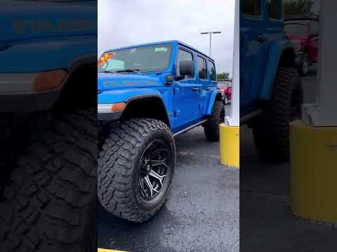 The wheels and tires on this 2023 Jeep Wrangler are 😍