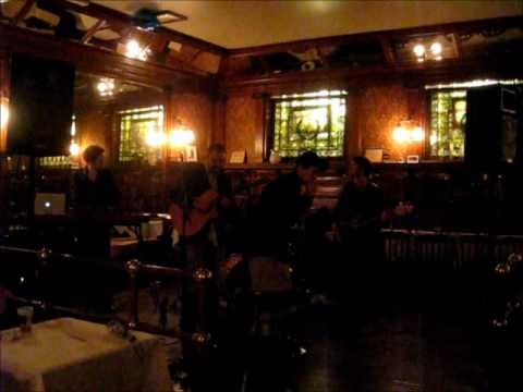 Bacci Notorious B.I.G Medley with Guest AntD