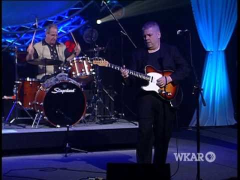 I Know | Frog & the Beeftones | BackStage Pass | WKAR PBS