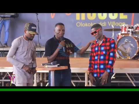 Bobi wine and Dr Jose chameleon Junior basisinkanye Pr Bugembe. Basiza church enseko