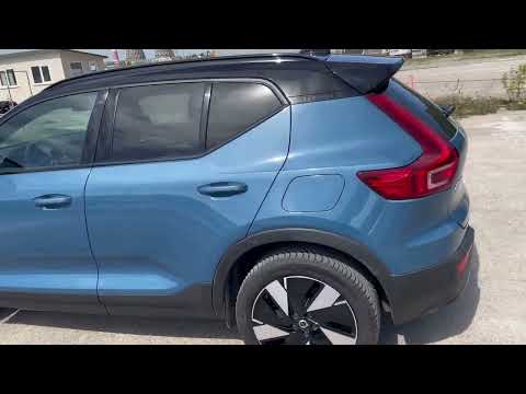 Volvo XC40, 82 kWh, off-road / crossover