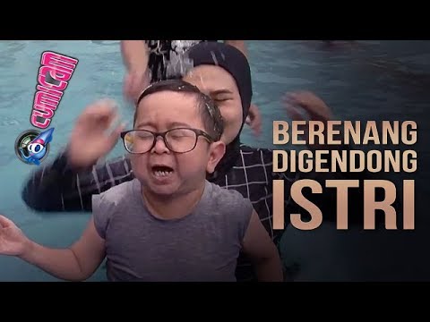 Daus Mini Digendong Istri Saat Berenang - Cumicam 14 Februari 2019