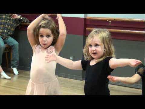 Sabine ballet dancing