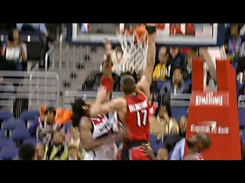 Jonas Valanciunas Dunks on Nene