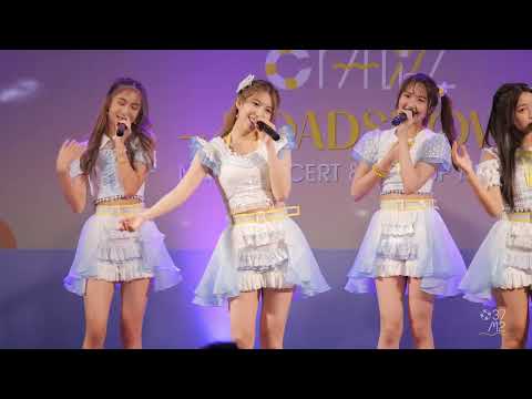 220423 BNK48 Minmin - Kimi wa Melody @ BNK48 11th Single Sayonara Crawl Roadshow [Fancam 4K 60p]