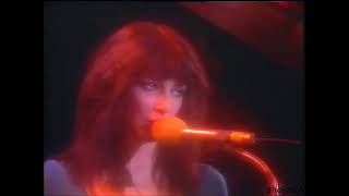 Kate Bush : Feel It (HQ) Live 1979 - Subtitles