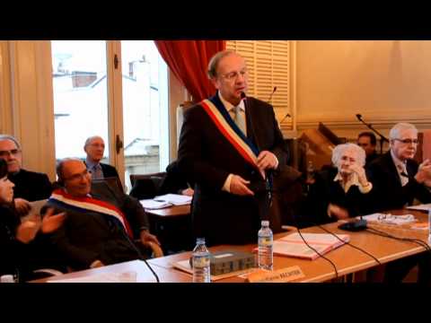Corbeil-Essonnes - 19 décembre 2010 - Jean-Pierre Bechter réélu maire.avi