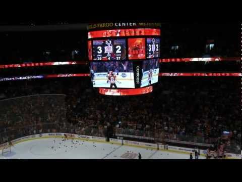 Flyers vs. Senators 1/7/12 Goal 3 / OT Winner