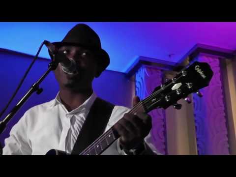 Solomon Willy Performing Sawalele (Nwa Baby)