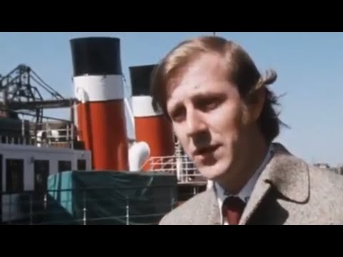 Paddle Steamer Waverley 1975