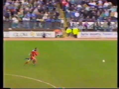 1993-04-12 Birmingham City vs Swindon Town [Central]