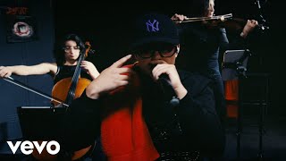 Al Vacío - Rondo Lyrics English Translation