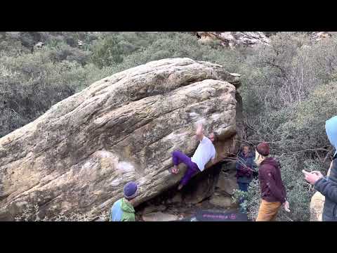 Divergent Spectrum, V8. Red Rocks
