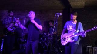 Video Blue Robin  - La vida! - live at cafe v lese