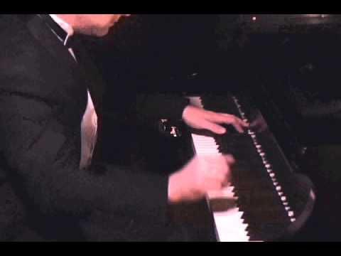 Promotional video thumbnail 5 for Dan Mudd-Singing Pianoman
