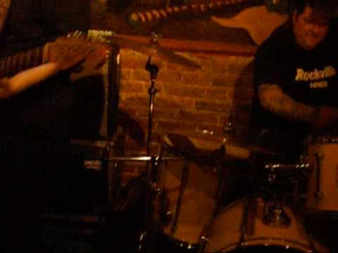 Town Rebels - Move It