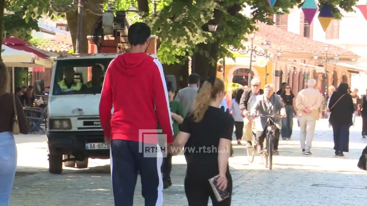 I nxehti i verës shton problemet kardiake/Mjekët: Kujdes të shtuar, sidomos për moshat e treta dhe të sëmurët kronikë