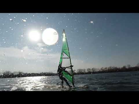 First Windsurf in 2025 with Loftsails Oxygen