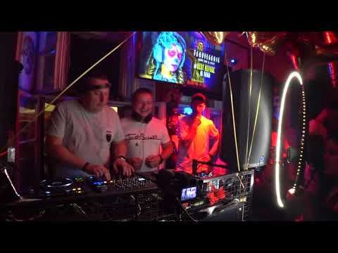 NeeVald Namesday 2019 - ALIEN X & MAXX & PONY DISCO - Tequilarnia, Poznań, Poland