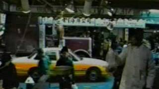 Tragt Sonnenschutz (Wear Sunscreen)