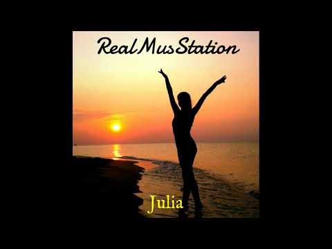RealMusStation - Julia
