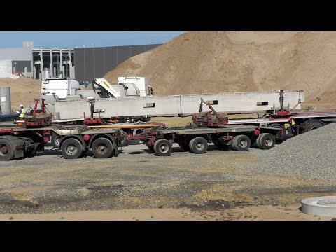 TESLA / Gigafactory4 / 14.09.2021 / Wieder ein Teil über weitere Bauarbeiten an der Batterie Fabrik.