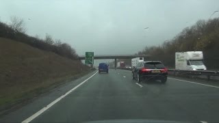 preview picture of video 'Lucky Escape for a Jaguar Driver - Seen From the Dashcam #4'