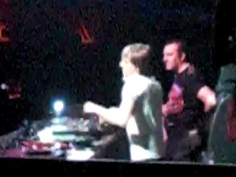 FESTIVAL DREAMERS HOUSE PARADE 2010 1