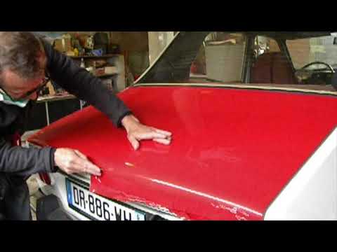 Décoration d'une Renault R12 Rallye Monte Carlos de 1973