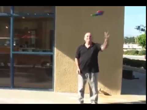 Voir la vidéo POWER REEL - John Kennedy