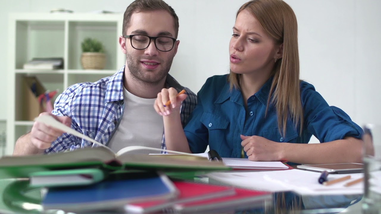 Giới thiệu - English - 2021