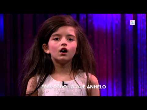 Angelina Jordan -- "Fly me to the moon" - subtitulado en español.