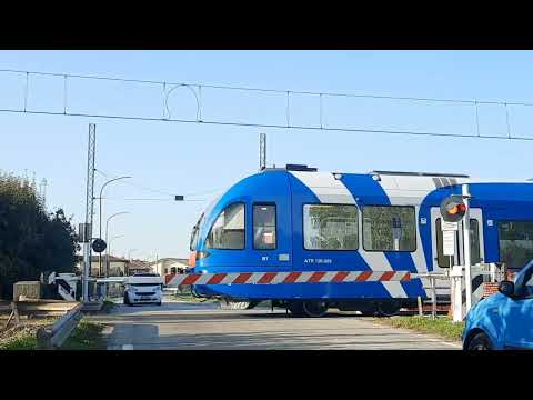 Passaggio a livello a Mira in Via Chiesa Gambarare