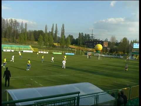 28.04.2010 Rozwój Katowice - LZS Leśnica 0:2